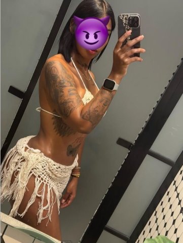 ❤ Sexy Latina Escort (25) — Clean, Respectful Time - 1