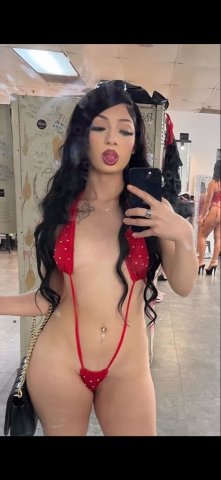 SQUIRTER (19) — Instagram & Snapchat - 1