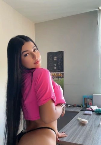 Portland, Maine Female Escort — Young woman (25) - 1