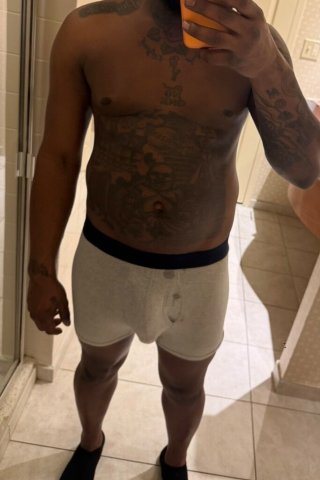 La Crosse Male Escort — OnlyFans, no gfe, no bare - 1