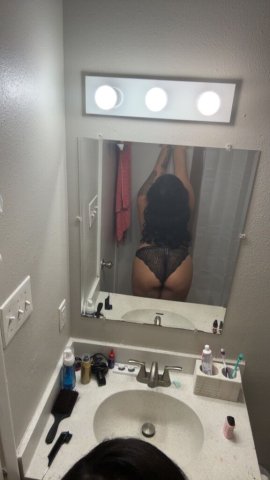 Little Rock Female Escort — Hot Redbone Outcall Only - 1