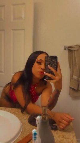 San Fernando Valley Female Escort — New in town incalls & outcalls - 1