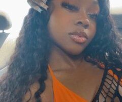 Baltimore escorts - Small & Petite (23) Female Escort in Baltimore