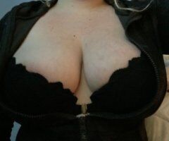 Detroit MI In-Call & Outcall Female Escort — Incall/Outcalls/Car Dates - Image 5
