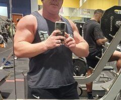 Muncie escorts - Muncie, Indiana Male Escort — If you like to laugh