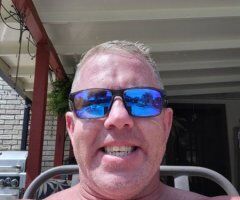 Muncie, Indiana Male Escort — If you like to laugh - Image 2