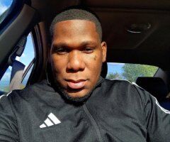 Martinsburg escorts - Roommate to Make Content Together — Single House Setup