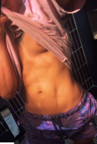 Femboy Escort in North Jersey (Incalls + Outcalls, FaceTime Verified) - 1