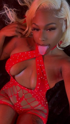 Detroit Female Escort — In-call & outcall deals with 2 girls - 1
