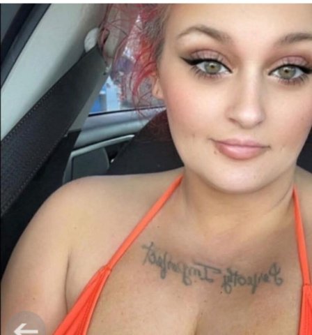 Nashville Female Escort — incall specials, 2-girl options (cash only) - 1