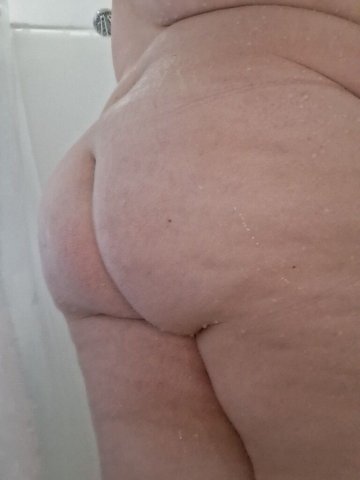 PSE - 34 (Louisville) — thick curves, plump lips, respectful vibe - 1