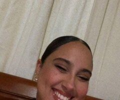 Latina Escort (22) in Allentown, PA - Image 3