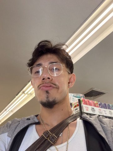 San Antonio Male Escort — date, drinks, partying and a discreet vibe - 1