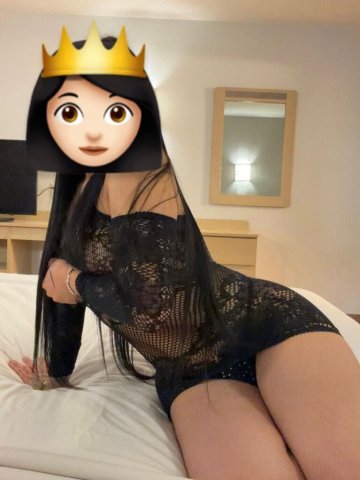 Vanessa — Latina Female Escort (In-Call / Outcall) - 1