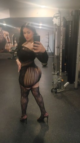 Memphis TN Incalls Female Escort — Tina (Gentle Clean Experience, Men 28+) - 1
