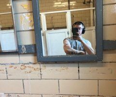 Discreet Male Escort in Muscle Shoals, AL (Incall or Outcall) - Image 1