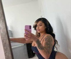 Miami escorts - Miami Female Escort — 30-min throat goat special