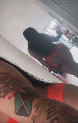 West Palm Beach Female Escort — Goddess Luci (Instagram, Fetlife, Fansly) - 1