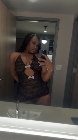 Denver CO Cozy In-Calls, Outcalls & Car Dates — Female Escort - 1