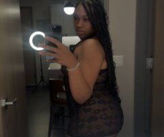 Denver CO Cozy In-Calls, Outcalls & Car Dates — Female Escort - Image 2