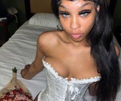 Los Angeles Female Escort — In/Outcall - Image 3