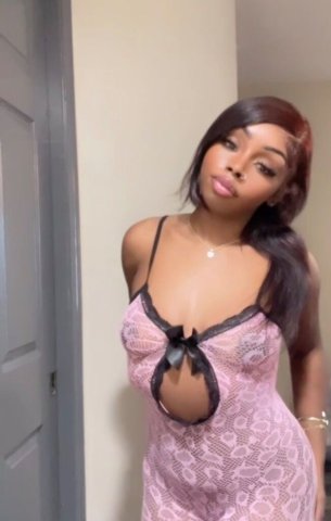 New In Town Fetish-Friendly Escort — Discreet Outcalls - 1