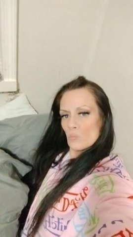 Brockton Female Escort — long legs, dark hair, green eyes - 1
