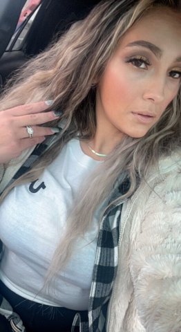 Bloomington, IN Pro VIP Thick Latina Milf Escort — GFE, Bareback, Domination & More - 1