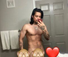 Dallas escorts - Dallas Women-Only Male Escort — FaceTime prescreen