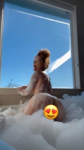 Petite Redhead Freak (2-girl special) — Incalls, Outcalls, Cardates - 1