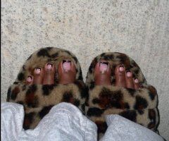 Greensboro escorts - Greensboro, NC Female Escort — outcalls with soft feet & hands