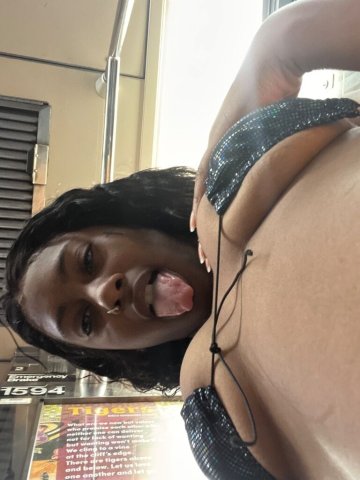 Bronx NY Female Escort — High-Quality Upscale Discreet Encounters - 1