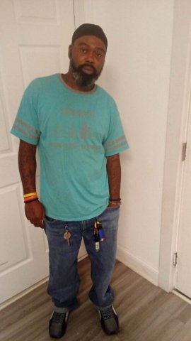 Hilton Head, SC Male Escort — back rubs, foot massage, and private time - 1