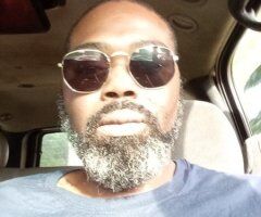 Hilton Head, SC Male Escort — back rubs, foot massage, and private time - Image 3