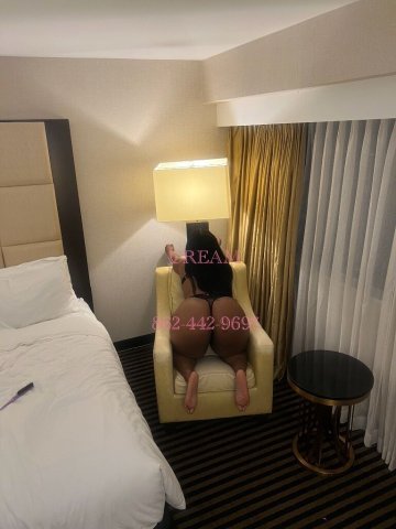 Island Grown Bubble Booty Cream — Incall & Outcall, LITE Screening - 1