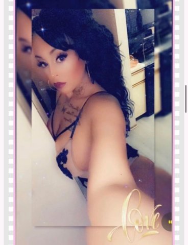 Jasmine in Duluth, Minnesota — Female Escort (One Night Only) - 1