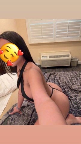 Norfolk, VA Female Escort — carioca, amable y muy juguetona - 1