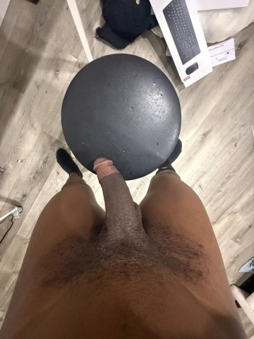 Philadelphia Male Escort — Spend Time Together - 1