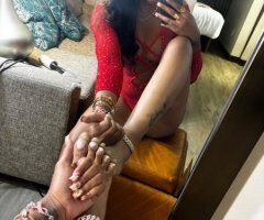 Incalls/Outcalls in Columbia — Petite, Slim-Thick Female Escort (verified) - Image 2