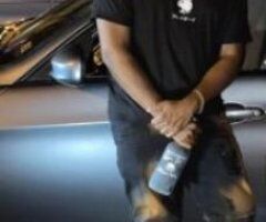 Newport News Male Escort — Serious Guys, Real Pics, Massage & Party-Friendly - Image 1