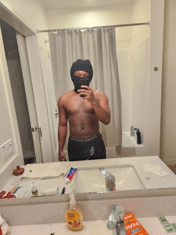 Cyrus — Trans Women, Women, and Couples (Outcalls in Oakland/SF) - 1