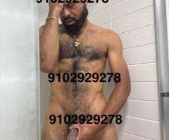 Charlotte escorts - Charlotte Male Escort — 10"  verse bull for DL-safe couples play