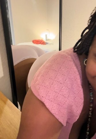 Austin Female Escort — Men, Women, Couples, LGBTQIA+ - 1