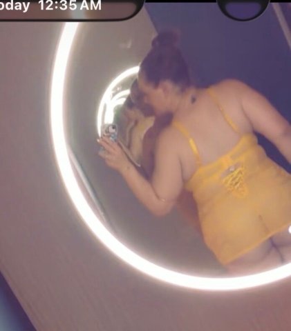 Louisville KY Female Escort — Breakfast-Themed Date - 1