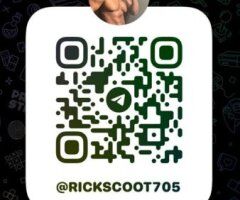 Rick — Clean & discreet male escort with BBC (top or bottom) - Image 7