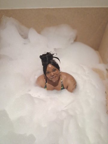 Milky Milf Big Booty in Los Angeles — HLF/HR + Femdom, Incalls or Outcalls - 1