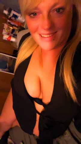 South Bend IN BBW Female Escort — Full Service in-call, Greek available - 1