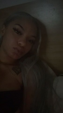 Denver Incall Female Escort — Specials (Arvada) • Real Pictures • Ft Shows - 1