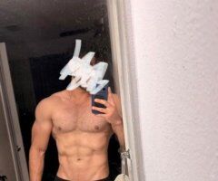 Acompañante o sexo servidor latino — atención por Telegram - Image 4