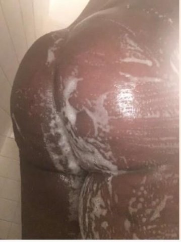 Tampa Male Escort — discreet head encounters, slim/skinny preferred - 1